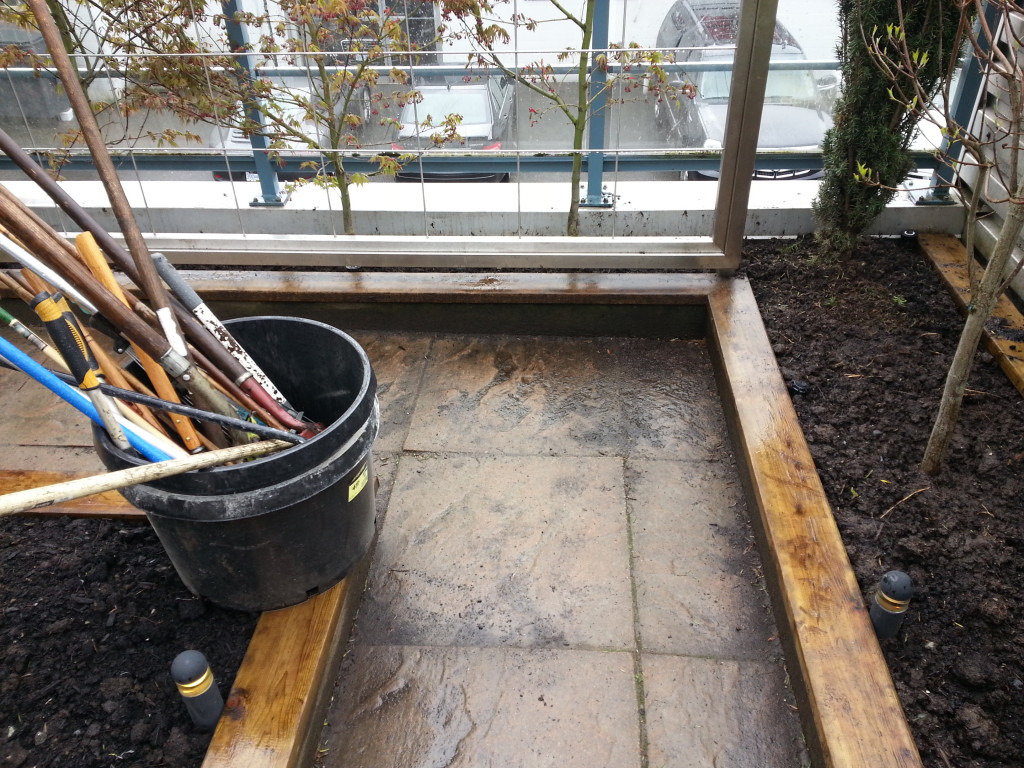 Patio stone balcony cleaning Vancouver - before power wash