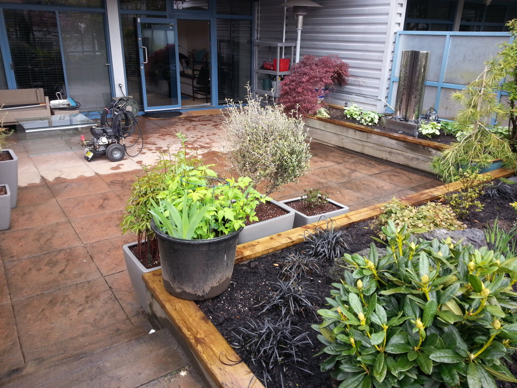 Balcony stone tiling Vancouver - before treatment